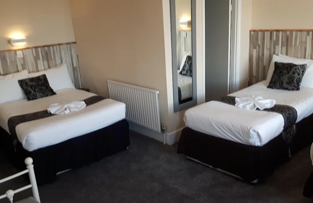 New Madeira Seafront Hotel-1