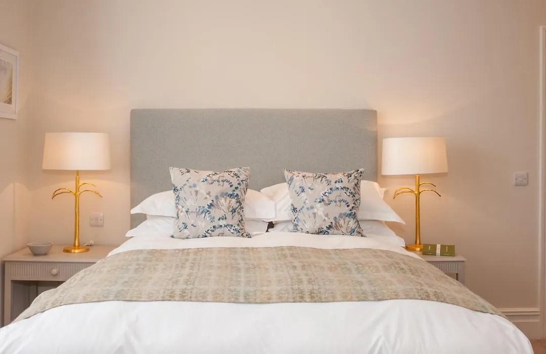 The Charm Brighton Boutique Hotel&Spa-1