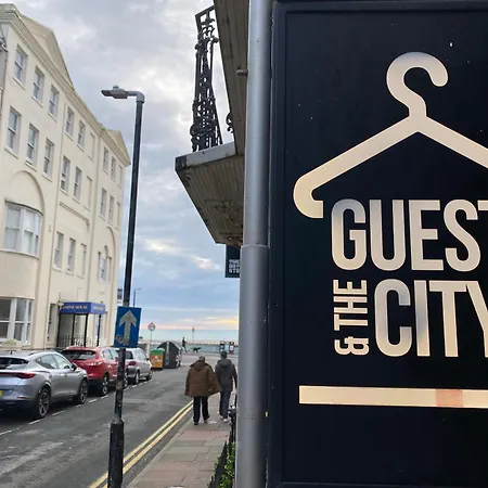 Guest And The City-3
